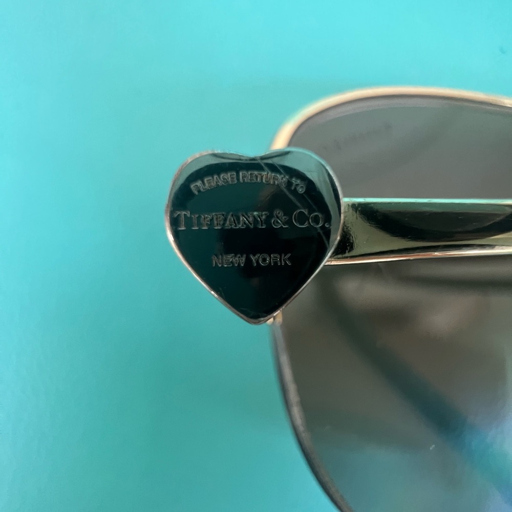 TIFFANY & CO POLARIZED SUNGLASSES - Picture 10 of 12